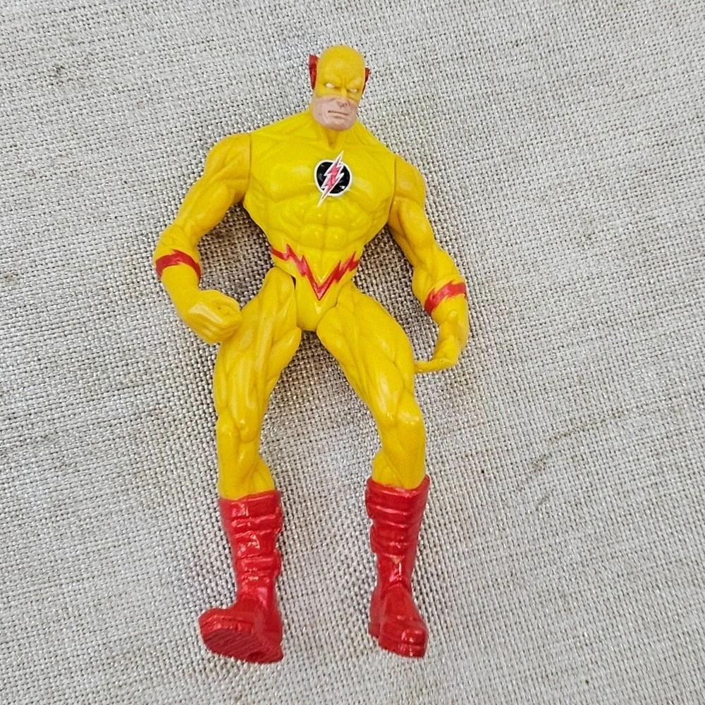 DC Direct Reverse Flash Figure Unisex 5